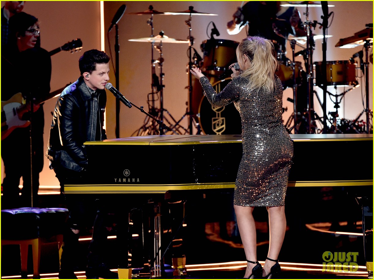 meghan trainor charlie puth make out american music awards 2015 21