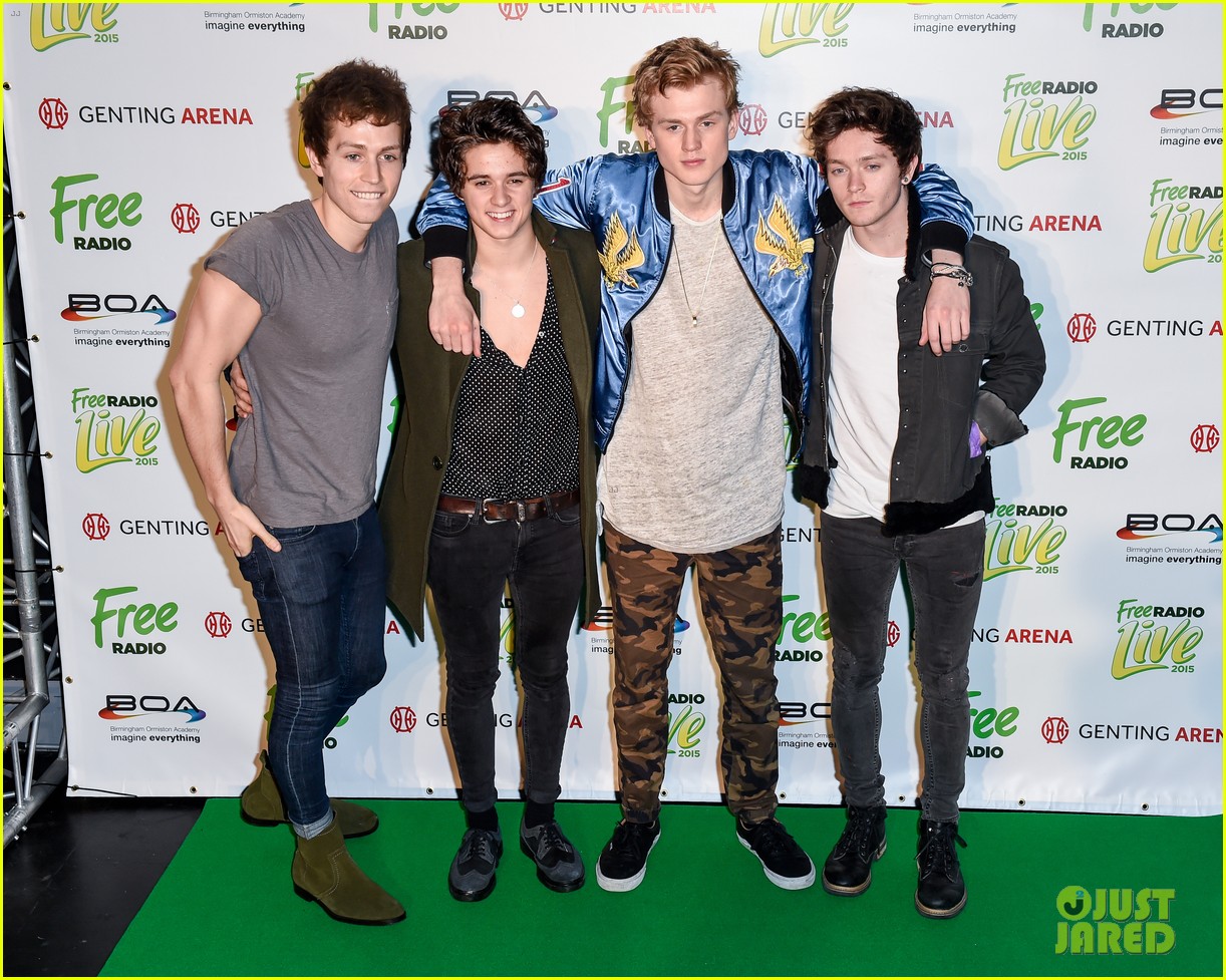 the vamps get down at radio free event 02