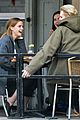 emma watson grabs a big apple lunch with two friends 10