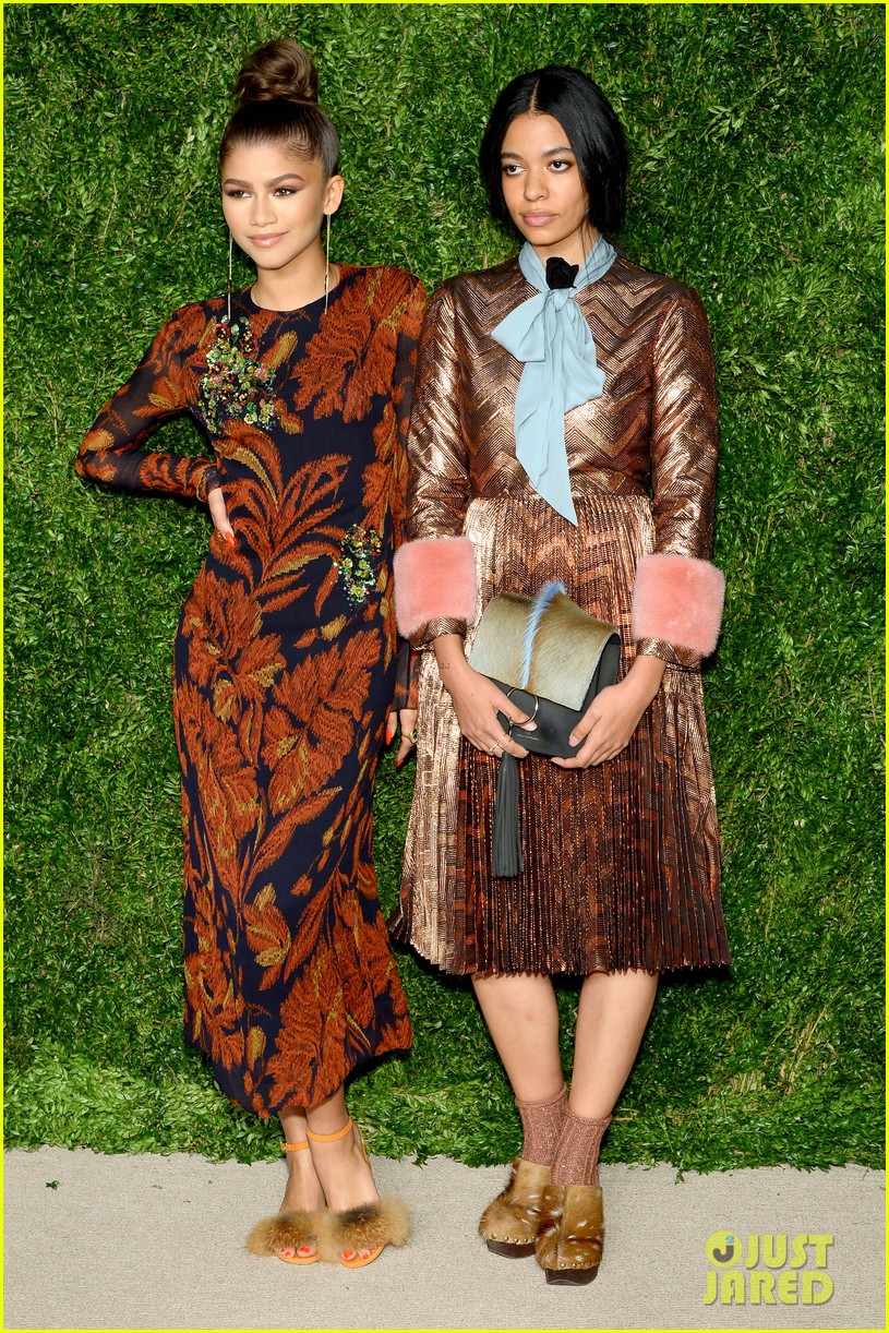 zendaya lorde are eye catching divas at cfdavogue fashion fund awards 03
