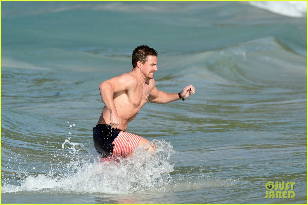 stephen amell shows off hot bod while shirtless in st barts 06