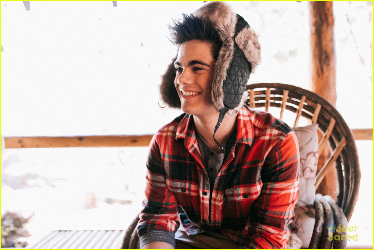 forever in your mind christmas video stills exclusive 14
