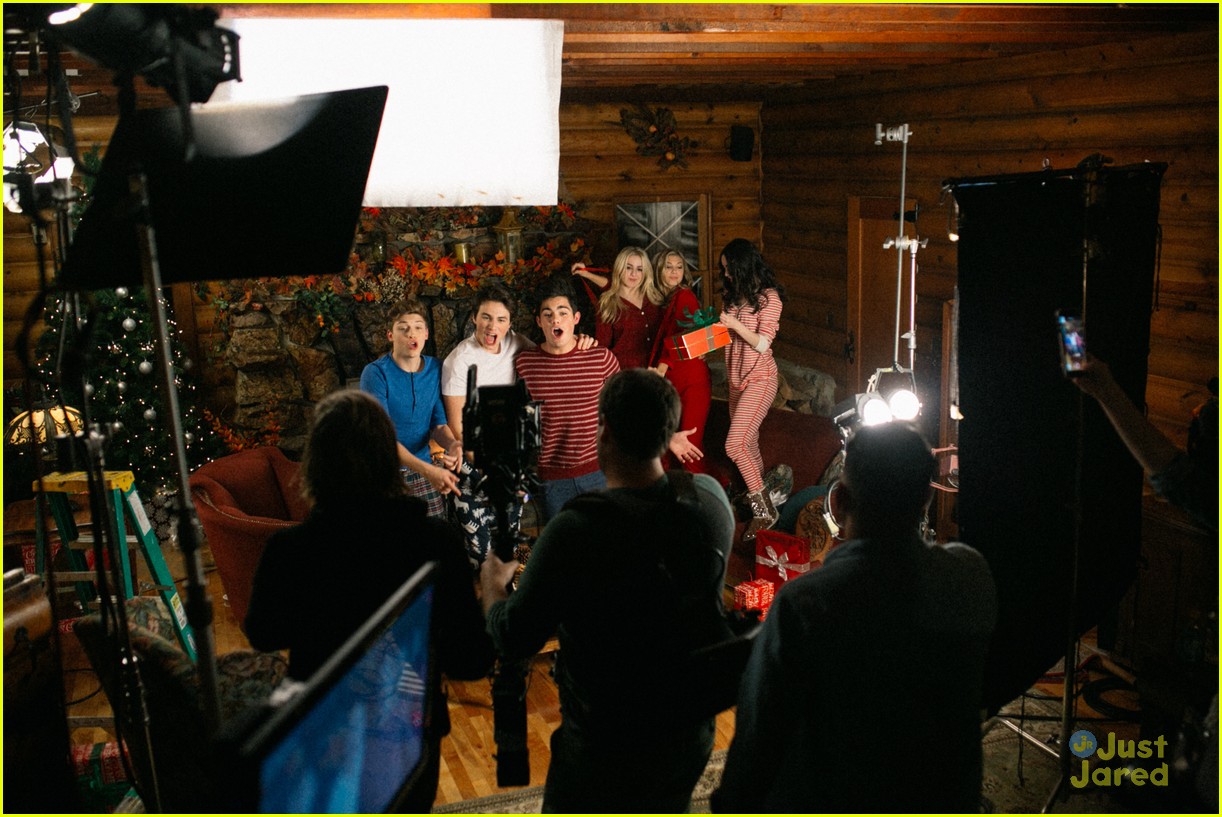 forever in your mind christmas video stills exclusive 25