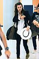 harry styles arrives miami mom anne 01