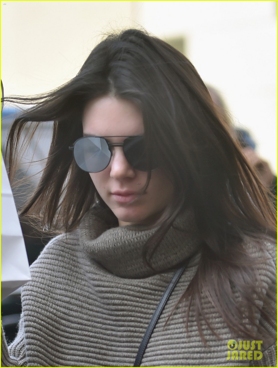 kendall jenner reveals new years resolution 02