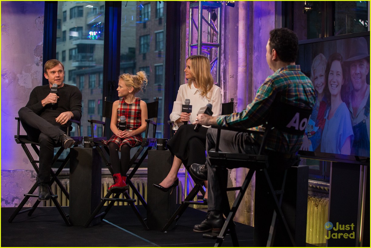 natalie alyn lind support msgs sister alvyia coat aol build 06