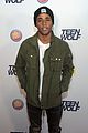 dylan obrien tyler posey buddy up at teen wolf l a premiere party 17