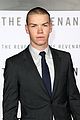 will poulter revenant hollywood premiere pics 10