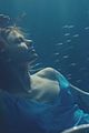 taylor swift out of the woods music video stills 02