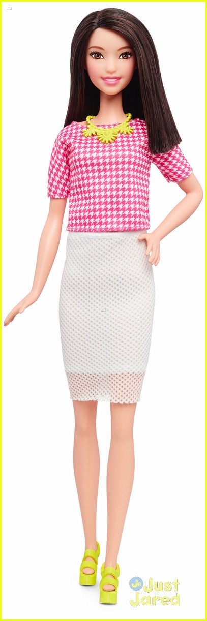 barbie fashionistas doll line makeover all dolls here 36