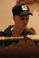 justin bieber plays piano at montage 04