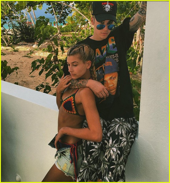 justin bieber celebrates the new year with hailey baldwin 03