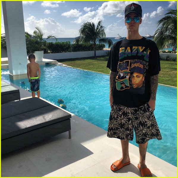 justin bieber celebrates the new year with hailey baldwin 09