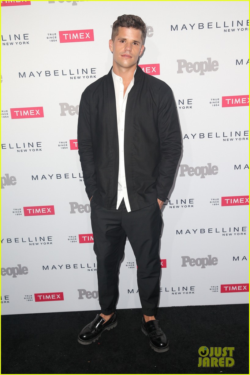 charlie carver comes out as gay 05