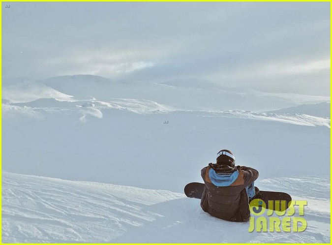 cody simpson snowboarding norway 03