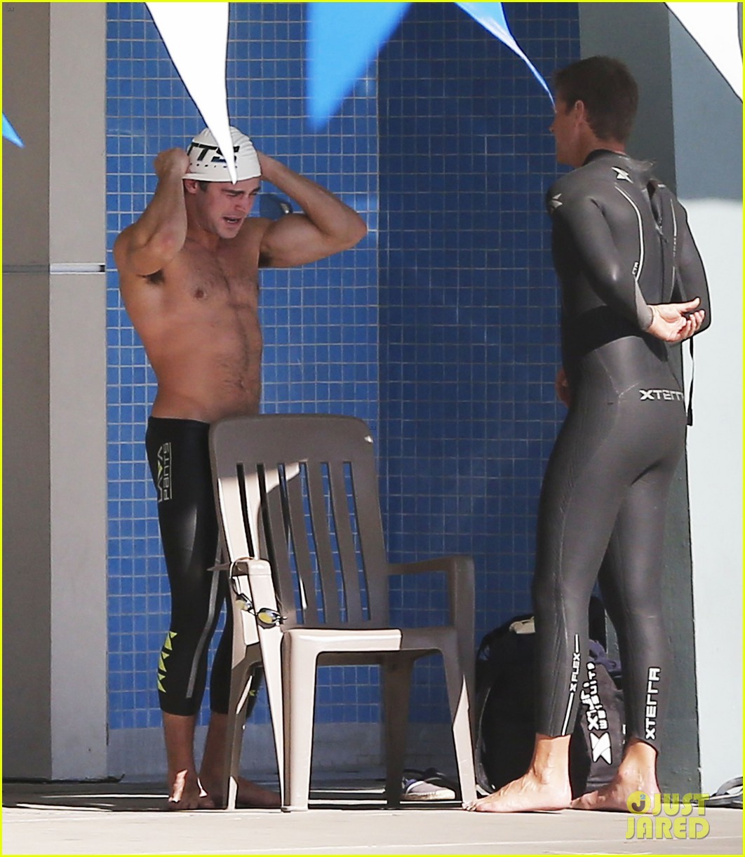 zac efron goes shirtless for baywatch swimming lessons 12