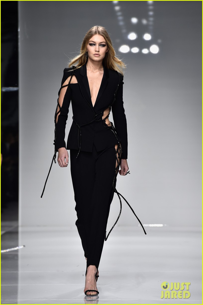 models rock the runway for versace in paris 17