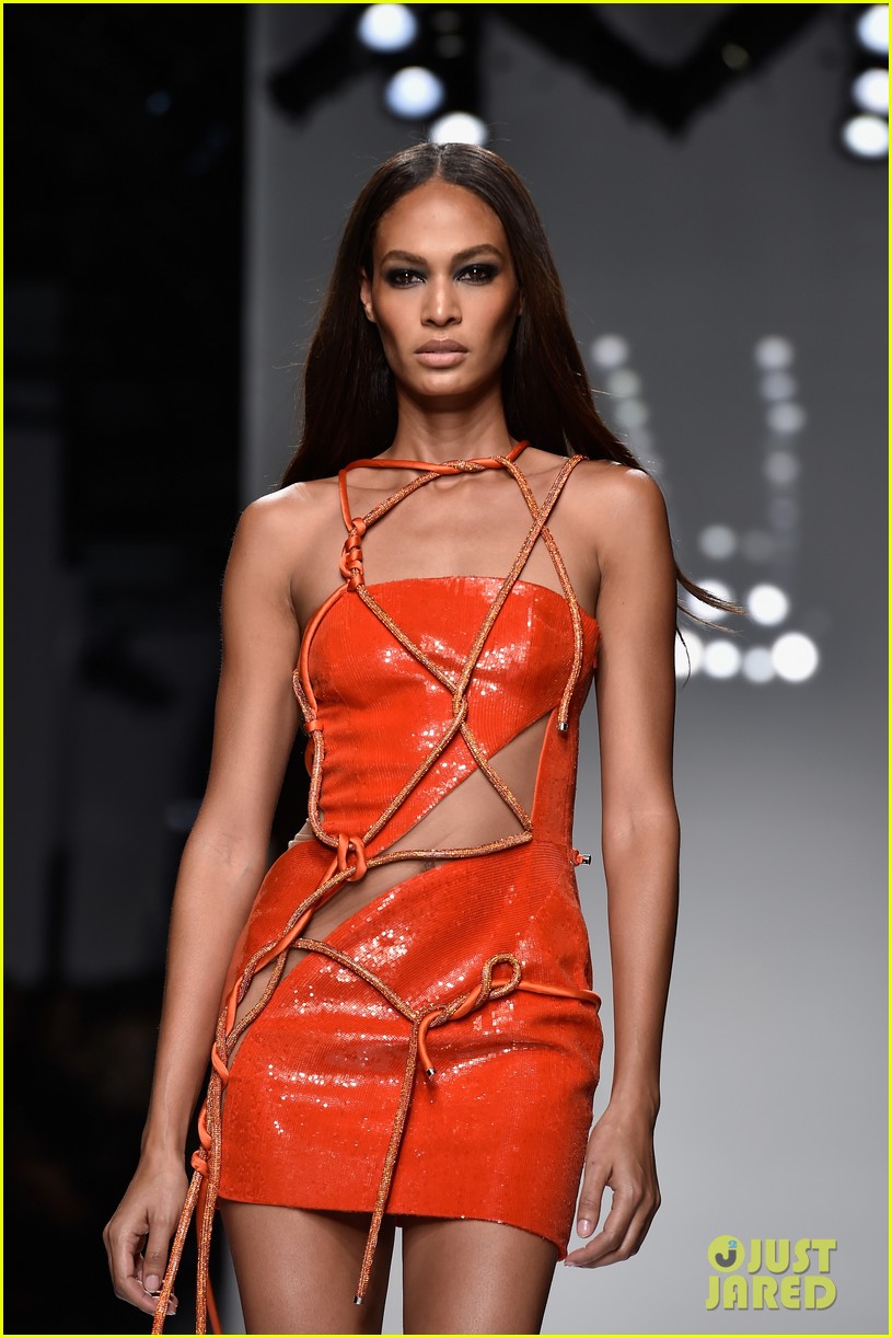 models rock the runway for versace in paris 18