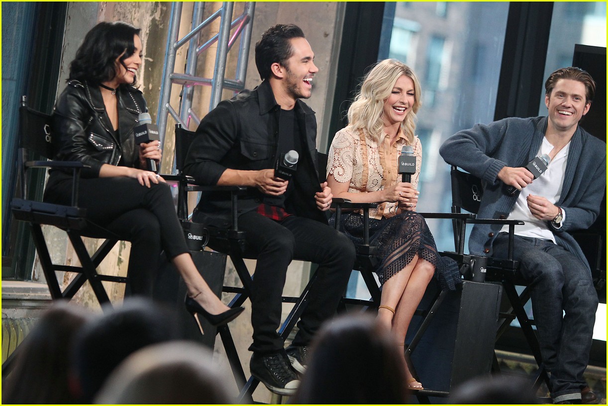 grease live cast aol build appearance 36