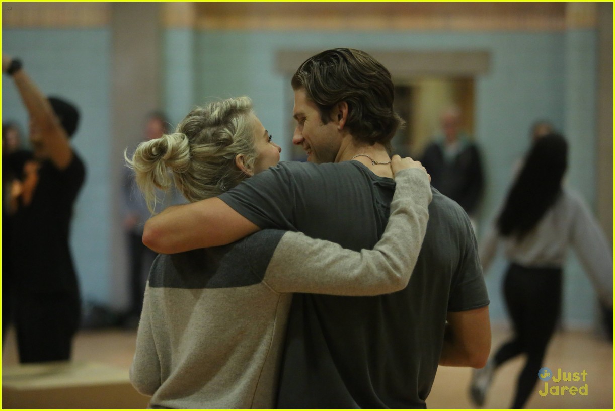 grease live rehearsal pics new batch before premiere 09