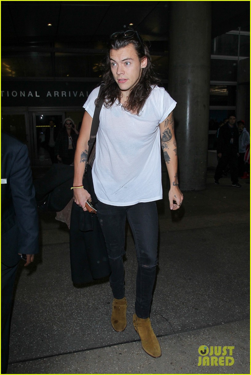 harry styles lax arrival early bday nick grimshaw 04