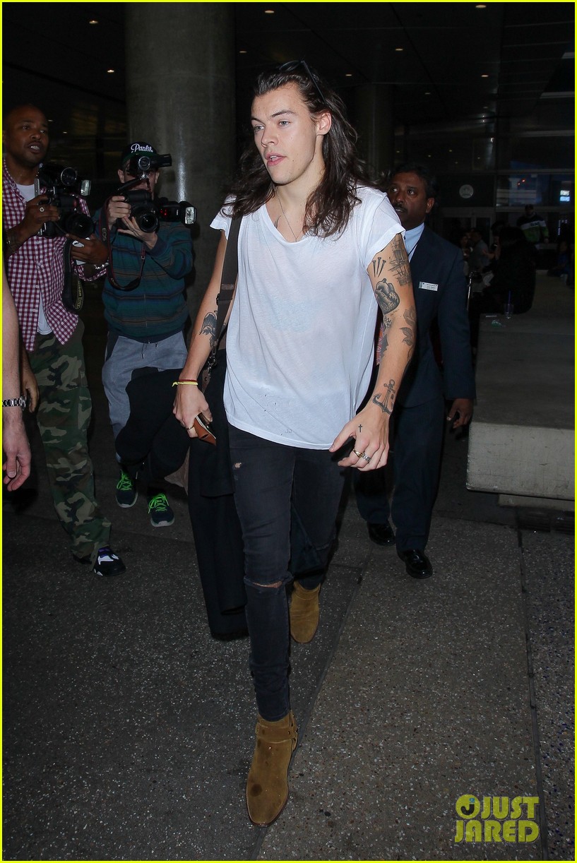 harry styles lax arrival early bday nick grimshaw 11