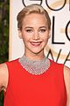 nicholas hoult chatted with jennifer lawrence at golden globes 2016 02