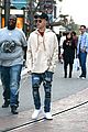 justin bieber  grabs dinner at cheesecake factory 02