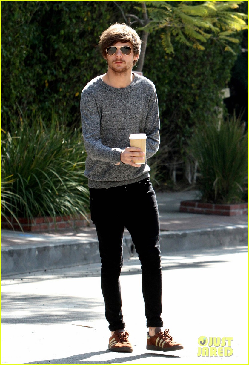 louis tomlinson briana jungwirth sep outings after freddie birth 02