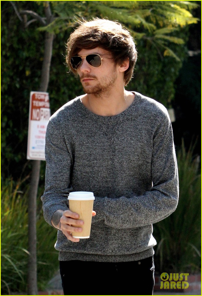 louis tomlinson briana jungwirth sep outings after freddie birth 12