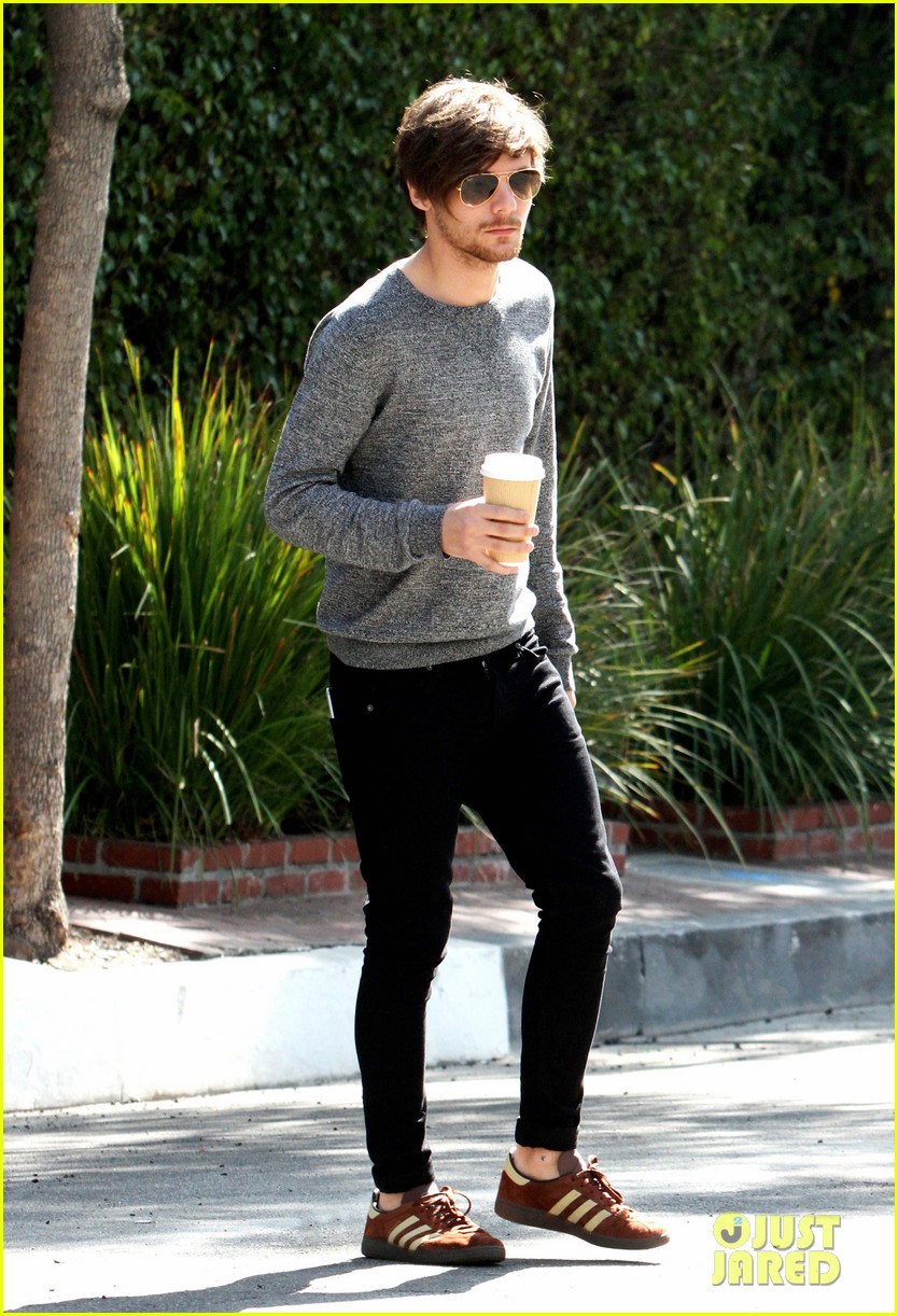 louis tomlinson briana jungwirth sep outings after freddie birth 19