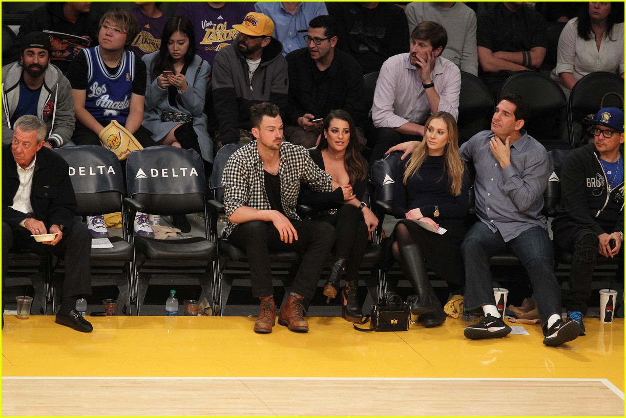 lea michele and matthew paetz go to lakers game 11