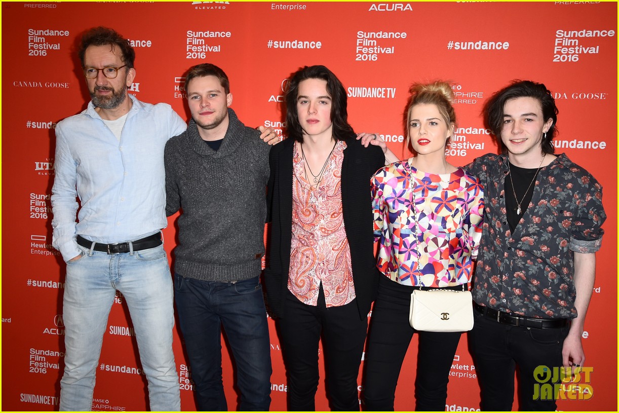 jack reynor gets support from free fire co star armie hammer at sundance 2016 05