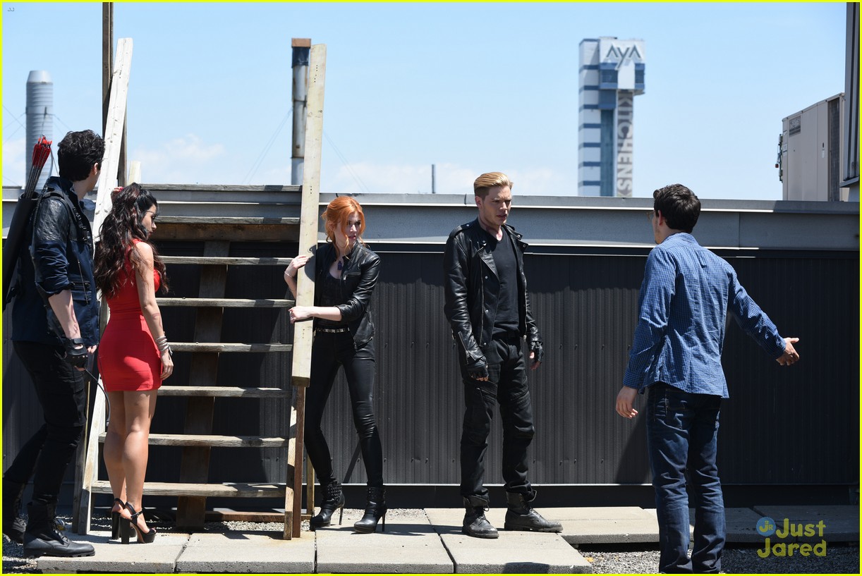 shadowhunters dead mans party photo 08