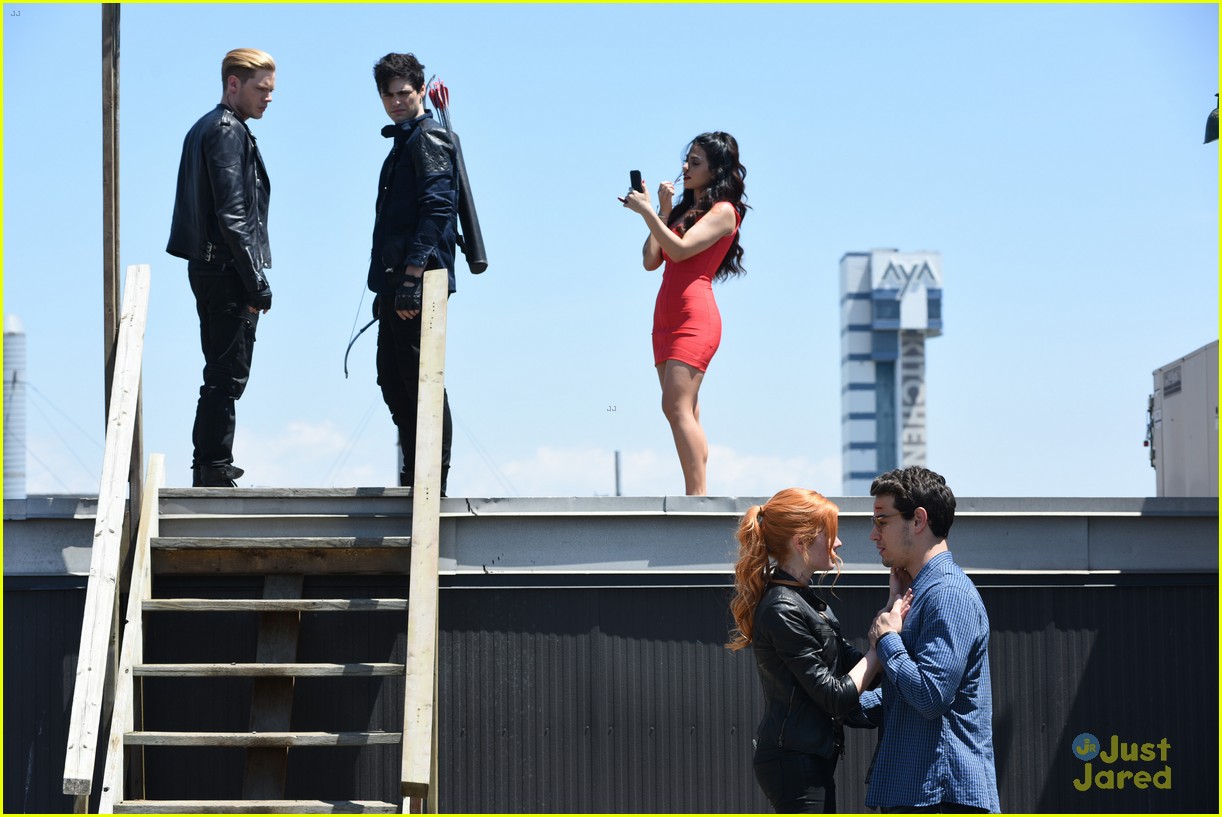 shadowhunters dead mans party photo 09