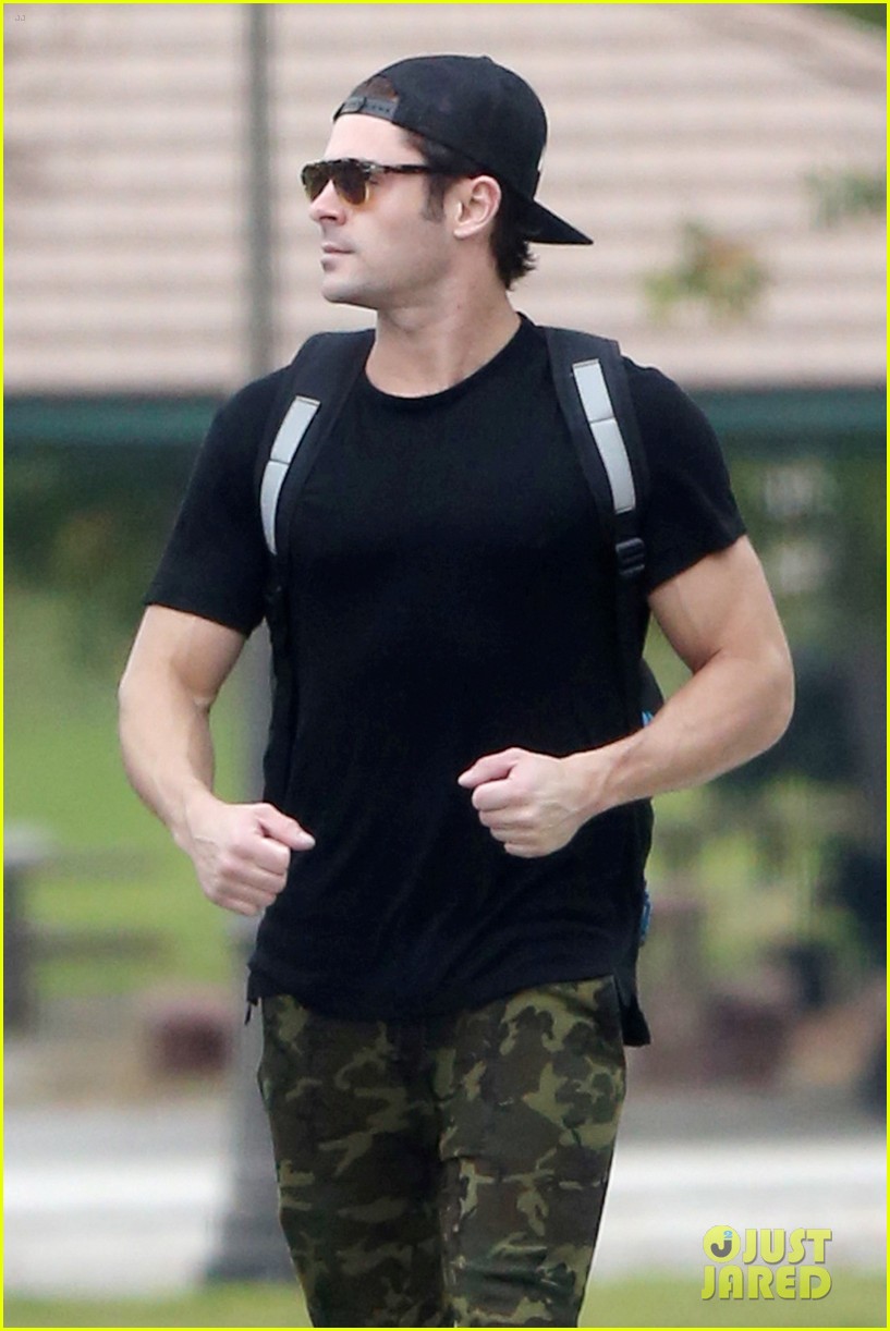 zac efron trainer ahead hsm reunion special 13