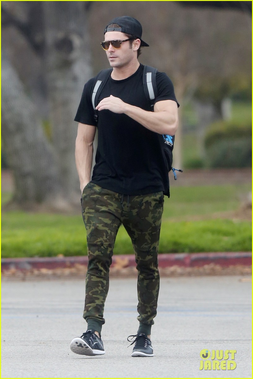 zac efron trainer ahead hsm reunion special 19