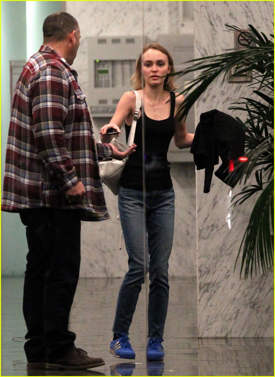lily rose depp leaves meeting in weho 05