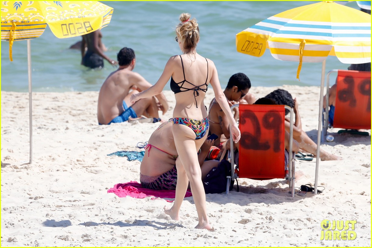 dylan penn beach brazil bikini 38