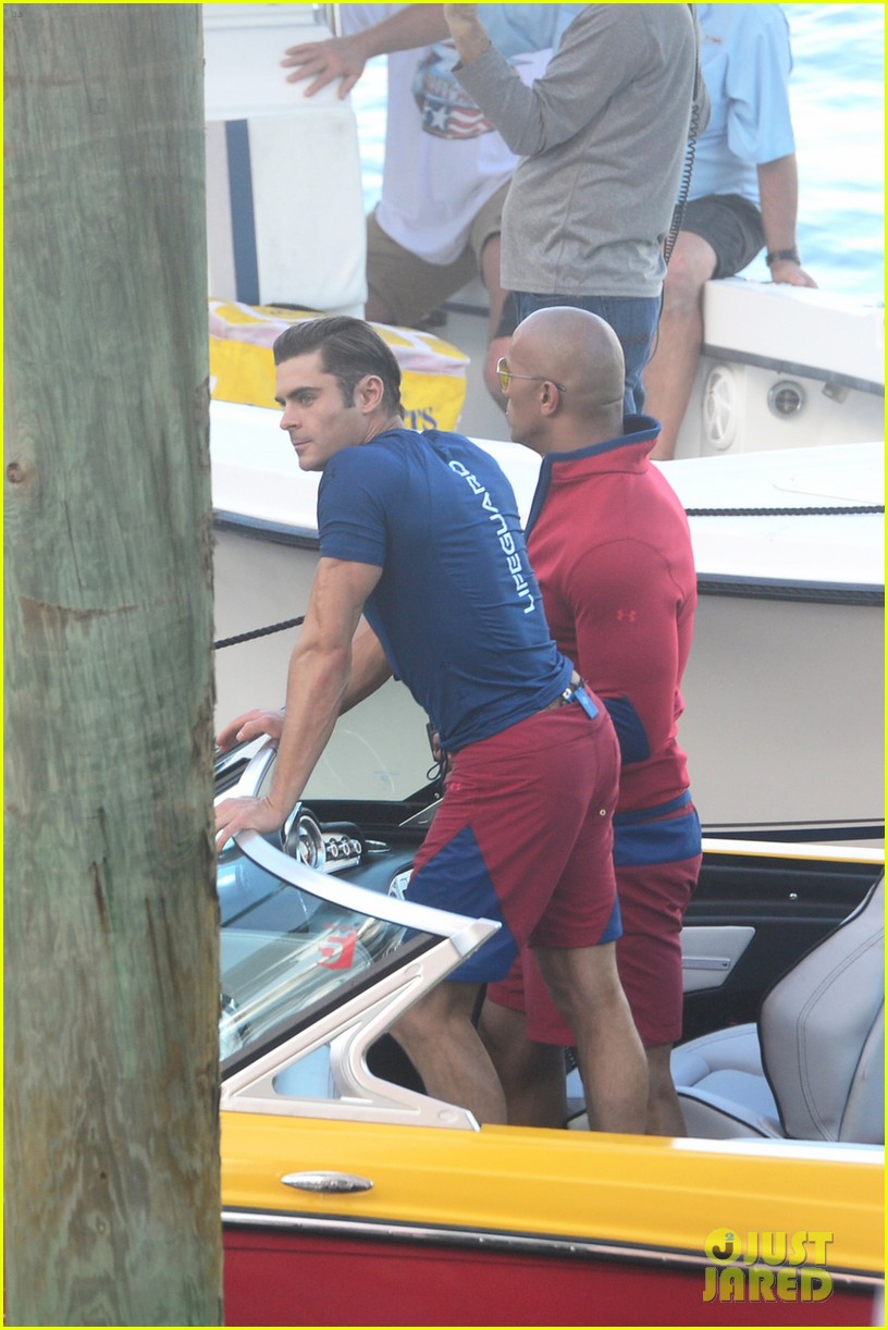 zac efron starts filming baywatch with the rock 09