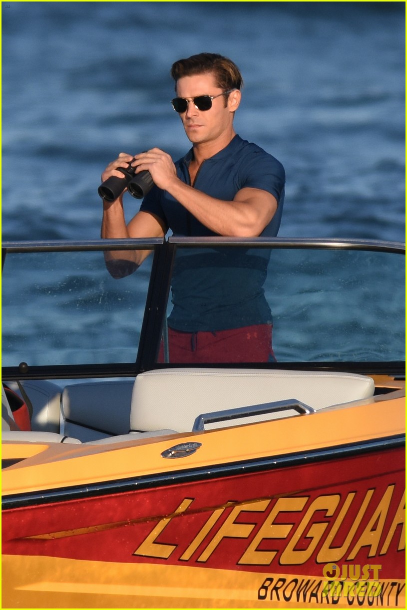 zac efron is having difficulty with swimming in the ocean 01