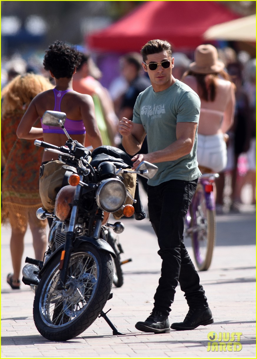 zac efron films baywatch on motorcycle 42