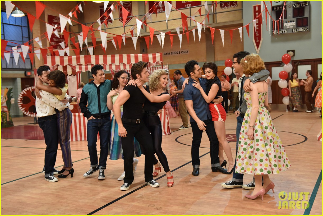 grease live watch every performance video 13
