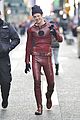 grant gustin hares first photos fro supergirls crossover 01