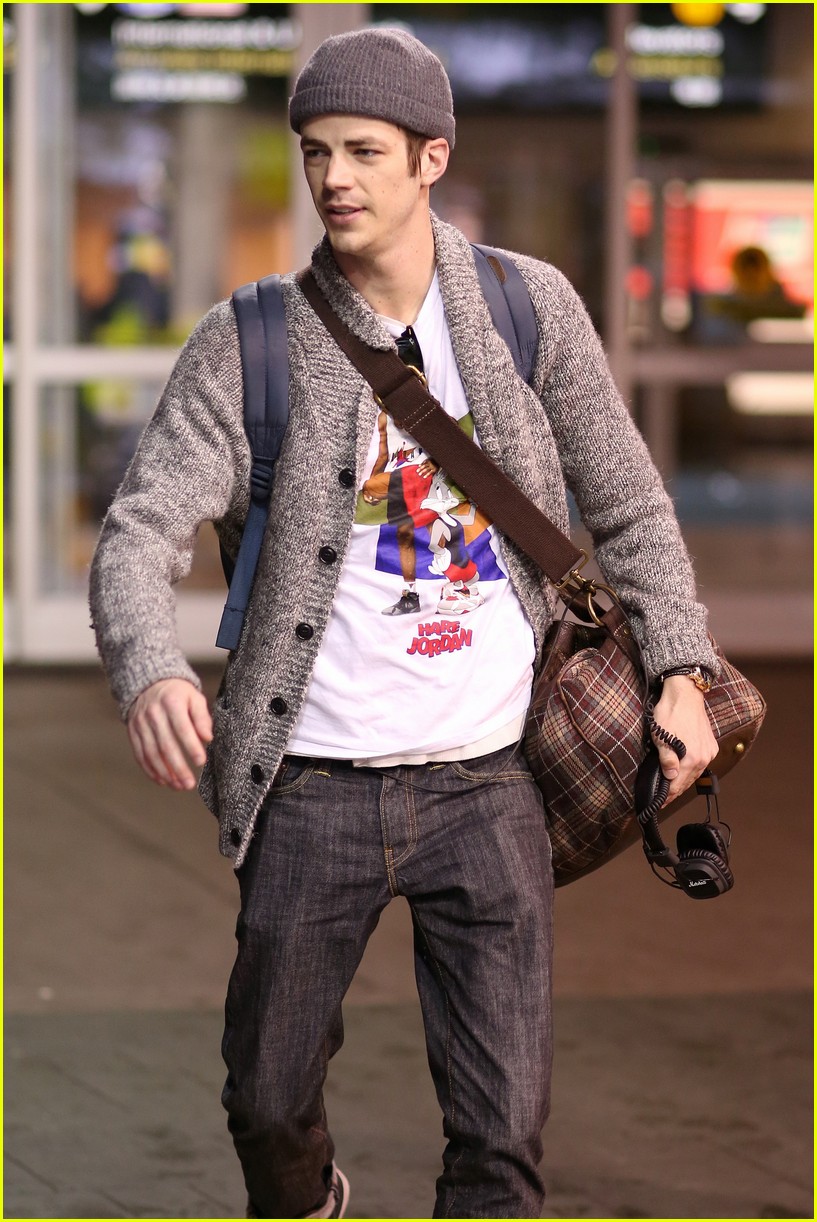 grant gustin airport after shooting crossover 07