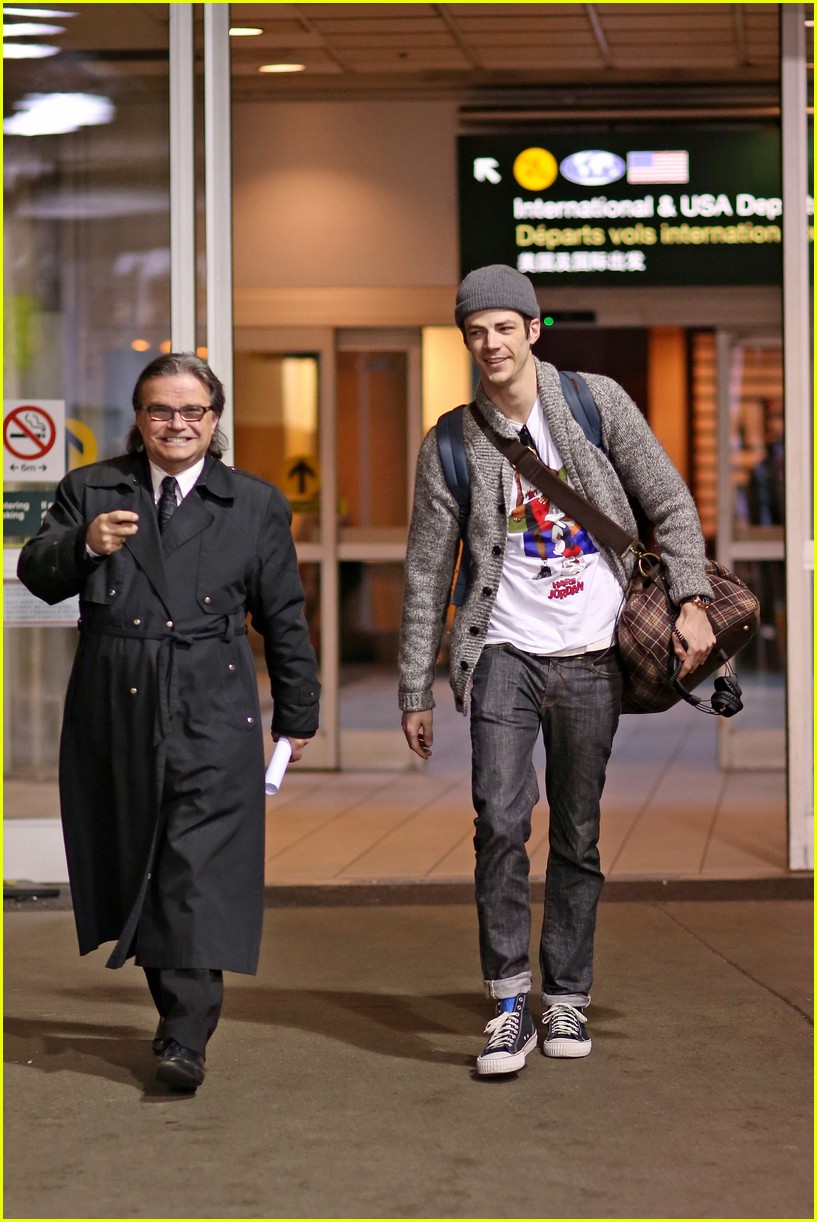 grant gustin airport after shooting crossover 10