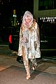 kylie jenner gold outfit pink hair perfect valentines 18