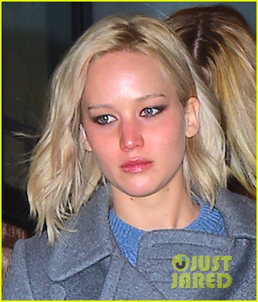 jennifer lawrence braves the cold in nyc 06