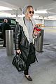 jennifer lawrence jets out of nyc with pippi 13