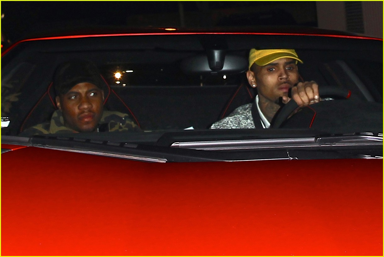 kylie jenner chris brown tyga passes out 23